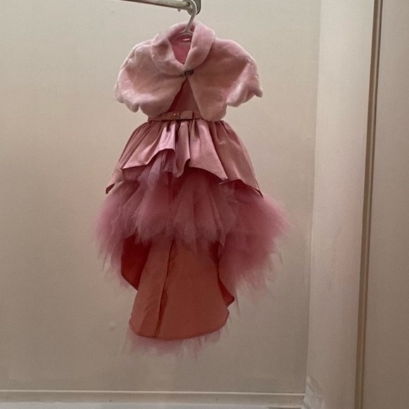 Stunning Girls’ Formal Dress with Pink Tulle & Accent Coat | Size 4 - Picture 14 of 14